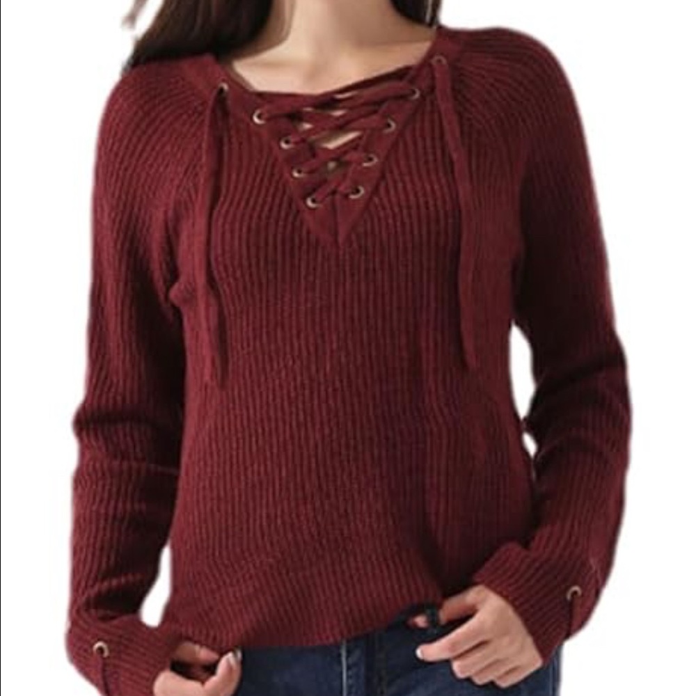 Fashion magazine Red V-Neck Sweater with Ribbed Texture